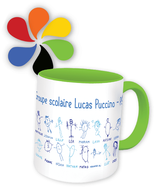 Mug couleur imprimé avec les dessins des enfants de l'école